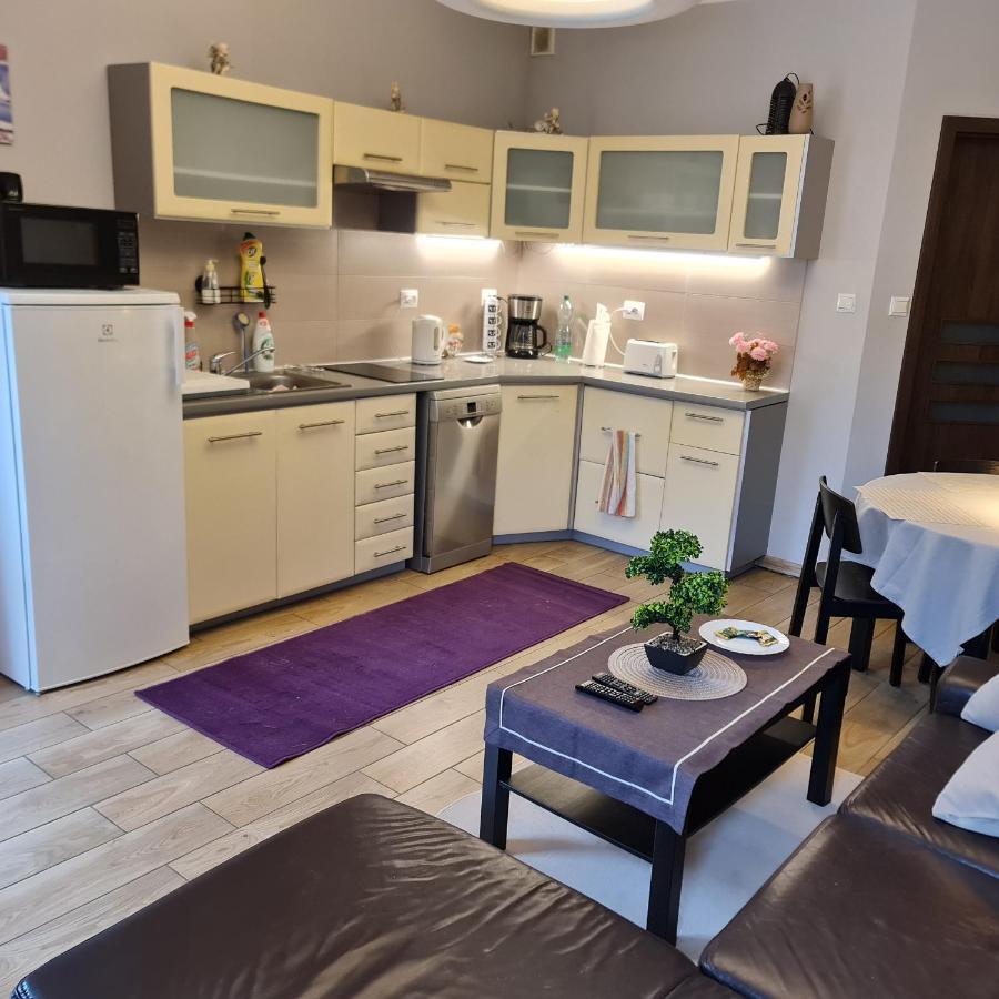 Apartament Miedzyzdroje 4 Osoby 100 M Od Morza Bagian luar foto